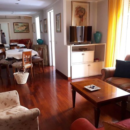 Rey Apartament Lejlighed Rom Eksteriør billede